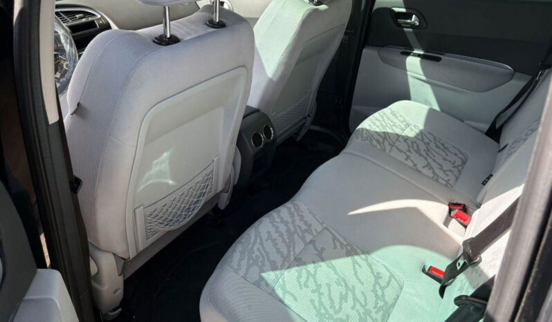 PEUGEOT – 3008 – 1.6 8V HDi 112CV FAP Business pieno