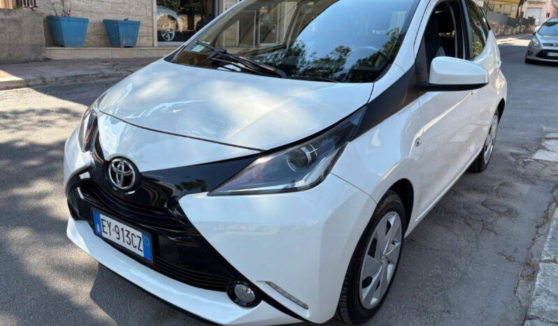 TOYOTA – Aygo – 1.0 VVT-i 69 CV 5 porte x-play pieno