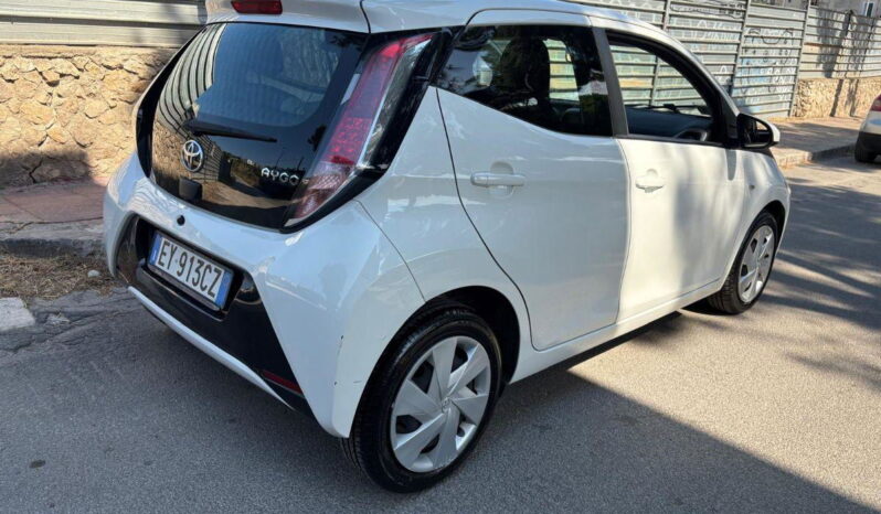 TOYOTA – Aygo – 1.0 VVT-i 69 CV 5 porte x-play pieno