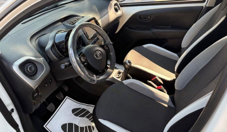 TOYOTA – Aygo – 1.0 VVT-i 69 CV 5 porte x-play pieno