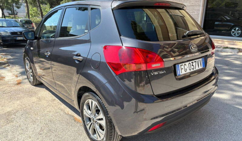 KIA – Venga –  1.4 CRDi 90 CV Cool AUTOCARRO pieno