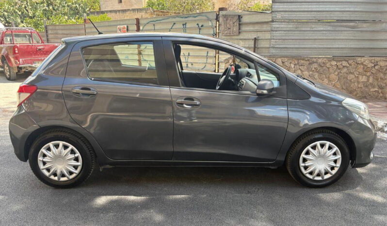 TOYOTA – Yaris – 1.0 5 porte Active pieno