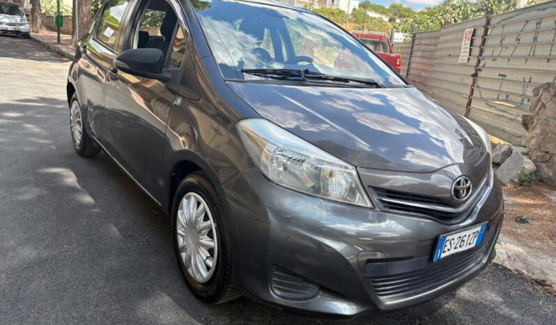 TOYOTA – Yaris – 1.0 5 porte Active pieno