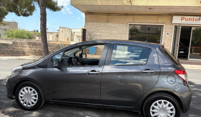 TOYOTA – Yaris – 1.0 5 porte Active pieno