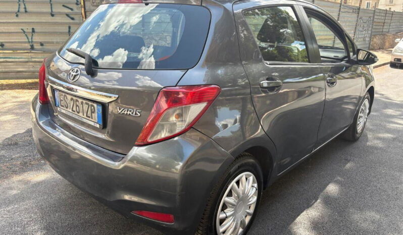 TOYOTA – Yaris – 1.0 5 porte Active pieno
