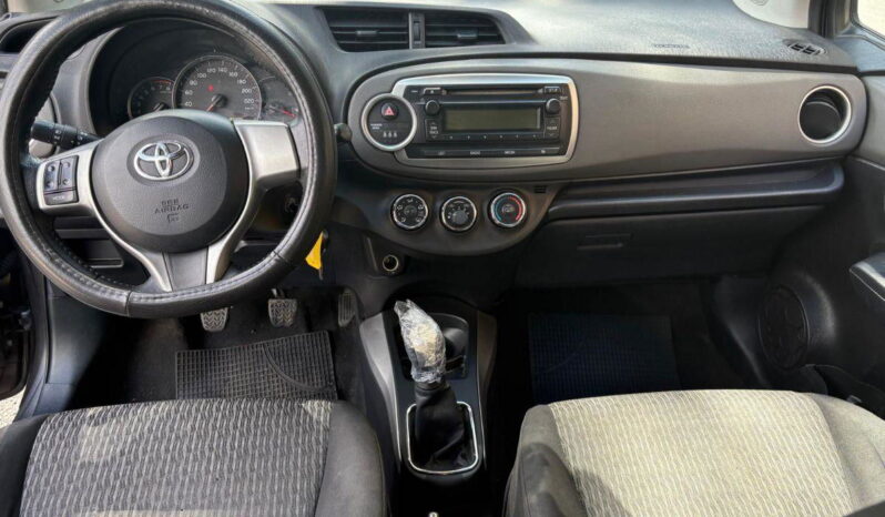 TOYOTA – Yaris – 1.0 5 porte Active pieno