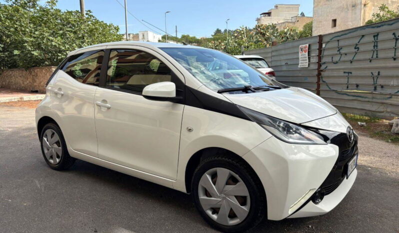 TOYOTA – Aygo – 1.0 VVT-i 69 CV 5 porte x-play pieno