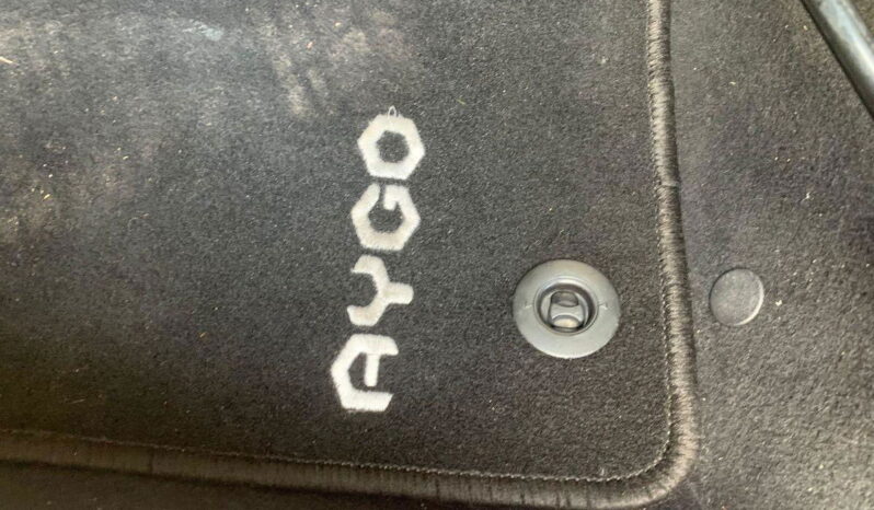 TOYOTA – Aygo – 1.0 VVT-i 69 CV 5 porte x-play pieno