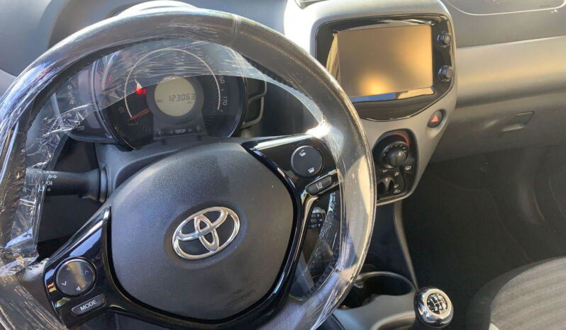 TOYOTA – Aygo – 1.0 VVT-i 72 CV 5p. x-clusiv pieno