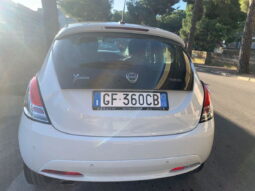 LANCIA – Ypsilon – 1.0 FireFly 5p.S&S Hybryd Gold pieno