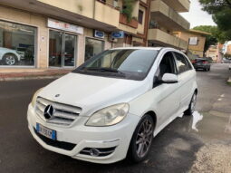 MERCEDES – Classe B – 200 pieno