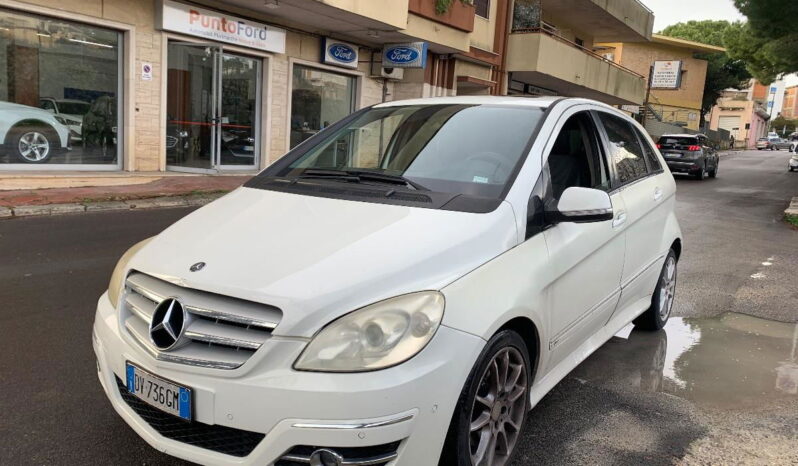 MERCEDES – Classe B – 200 pieno