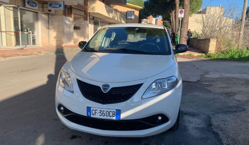 LANCIA – Ypsilon – 1.0 FireFly 5p.S&S Hybryd Gold pieno