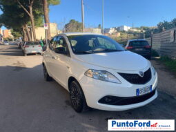 LANCIA – Ypsilon – 1.0 FireFly 5p.S&S Hybryd Gold pieno