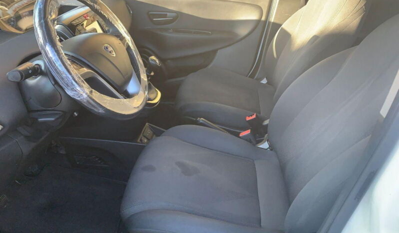 LANCIA – Ypsilon – 1.0 FireFly 5p.S&S Hybryd Gold pieno