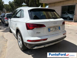 AUDI – Q5 – 35 TDI S tronic Business Advanced  Hibrid pieno