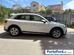 AUDI – Q5 – 35 TDI S tronic Business Advanced  Hibrid pieno
