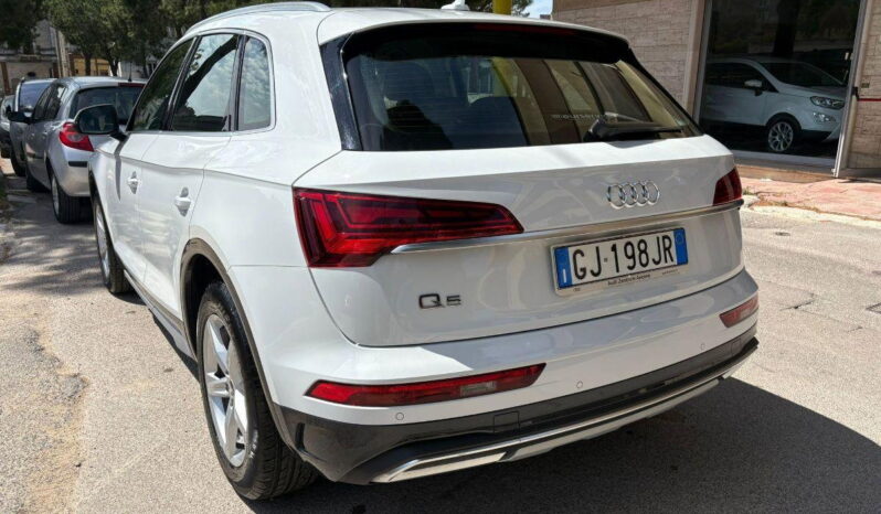 AUDI – Q5 – 35 TDI S tronic Business Advanced  Hibrid pieno