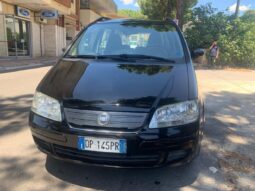 FIAT – Idea – 1.3 Multijet 16V 90CV BlackLabel pieno