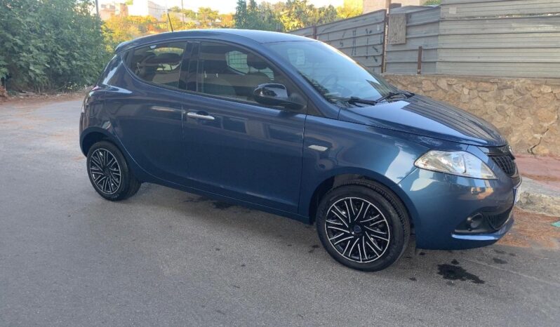LANCIA – Ypsilon –  1.0 FireFly 5p. S&S Hybrid Oro pieno