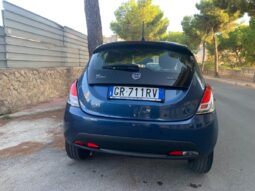 LANCIA – Ypsilon –  1.0 FireFly 5p. S&S Hybrid Oro pieno