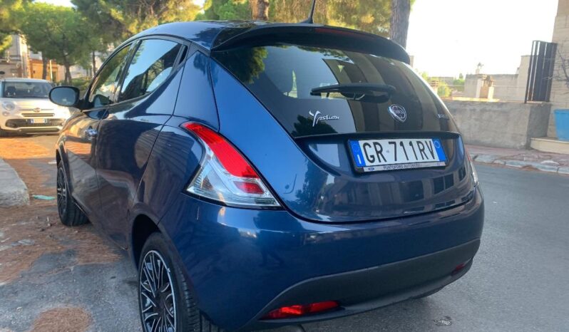 LANCIA – Ypsilon –  1.0 FireFly 5p. S&S Hybrid Oro pieno