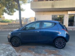 LANCIA – Ypsilon –  1.0 FireFly 5p. S&S Hybrid Oro pieno