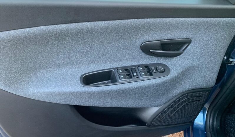 LANCIA – Ypsilon –  1.0 FireFly 5p. S&S Hybrid Oro pieno