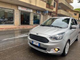 FORD – Ka plus – Ka+ 1.2 Ti-VCT 85 CV Black & White – White