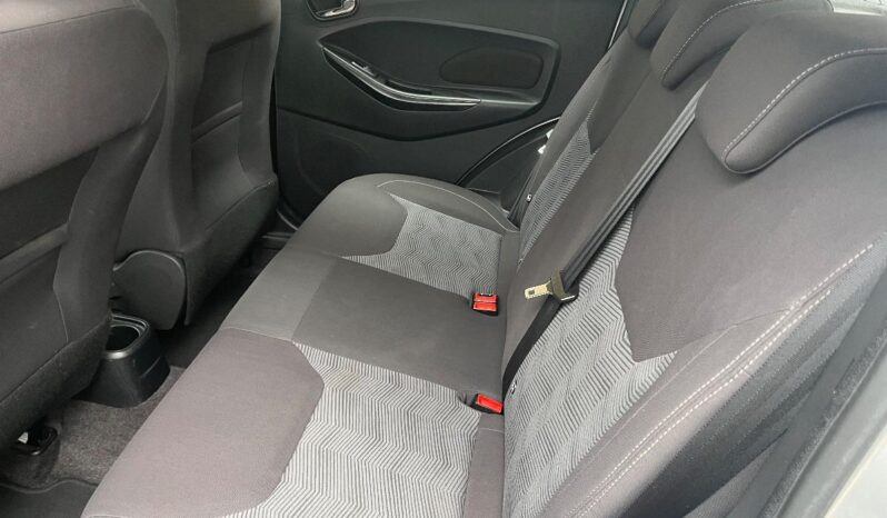FORD – Ka plus – Ka+ 1.2 Ti-VCT 85 CV Black & White – White pieno