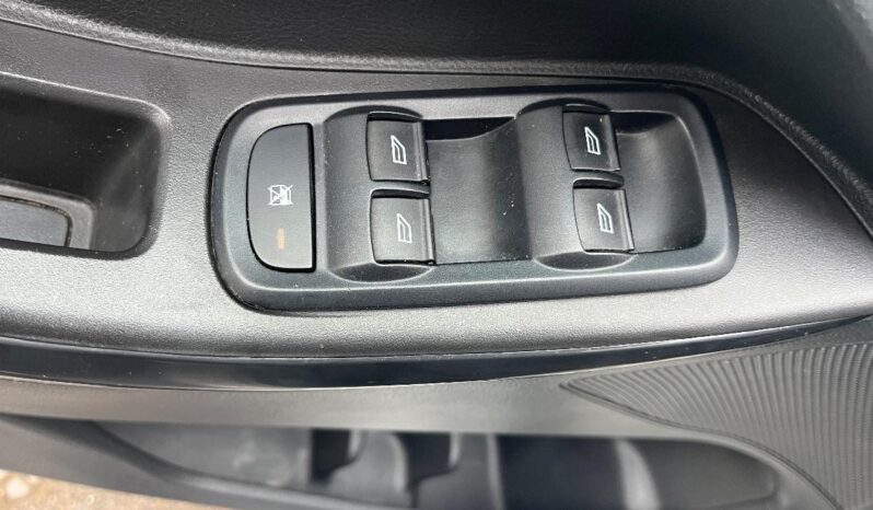 FORD – Ka plus – Ka+ 1.2 Ti-VCT 85 CV Black & White – White pieno